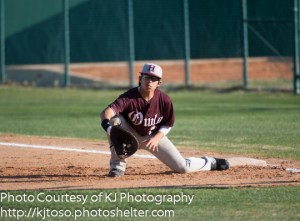 Highlands fell to Seguin in a single-game, bi-district playoff. First baseman Gilbert Gomez executes a stretch in a previous game.